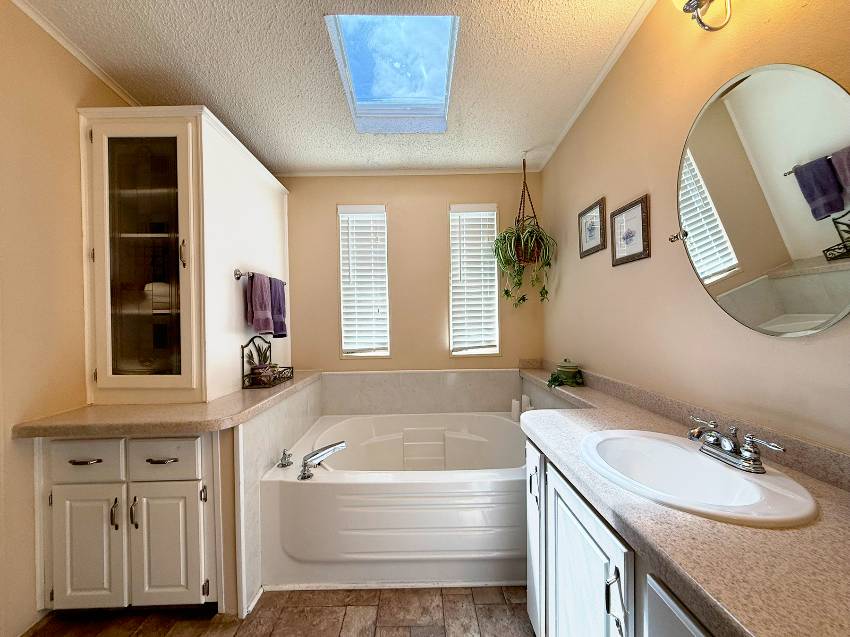 214 Hibiscus Way a Parrish, FL Mobile or Manufactured Home for Sale